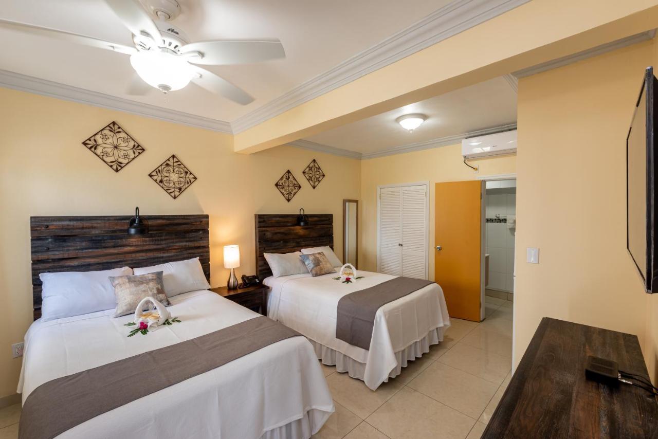 Baker'S Suites Simpson Bay Bagian luar foto